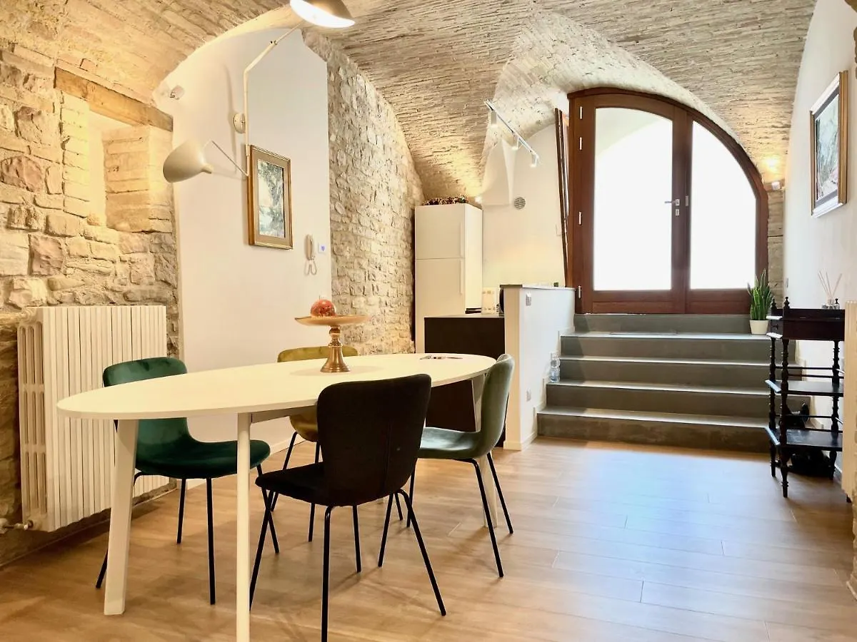 Assisi Ad Apartaments - Sorella Luna Boutique Home location