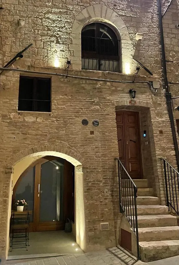 Assisi Ad Apartaments - Sorella Luna Boutique Home Apartment